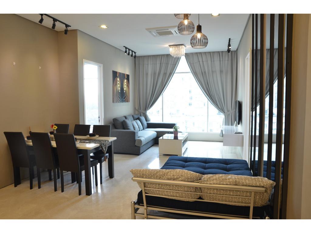 Soho Suites Klcc By Laberry Homestay Kuala Lumpur Exterior photo